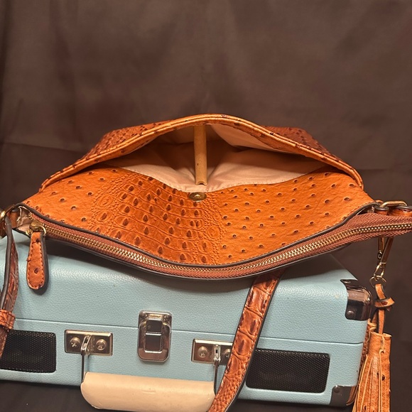 Elegant Brown Faux Ostrich Leather Crossbody With Tassels - Picture 4 of 8